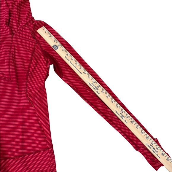 Lululemon Think Fast “Ready Or Snot” Pullover sz 6 - Picture 6 of 10